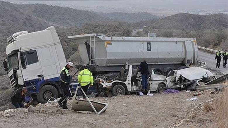 Δυστύχημα με σχολικό λεωφορείο στην Κύπρο