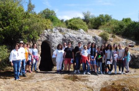 Το Γραμματίκειο Γυμνάσιο Πτελεού σε Πράσινες Πολιτιστικές Διαδρομές σε συνεργασία με την Εφορεία Αρχαιοτήτων  Βόλου