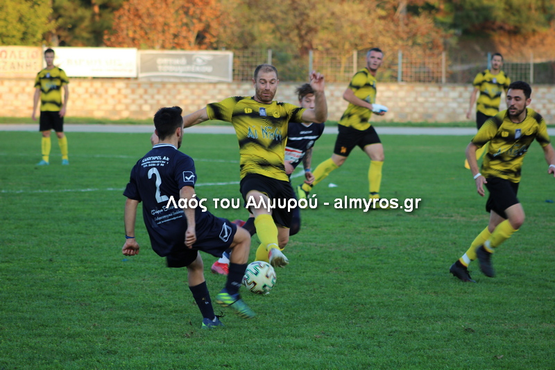 Πρώτη ήττα για τον Αίαντα, 2-1 στο Βελεστίνο