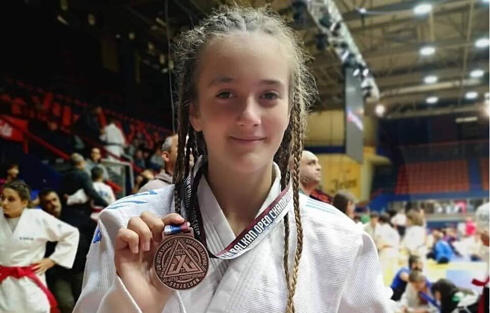 Μετάλλιο στο Βαλκανικό πρωτάθλημα ζίου ζίτσου για τη 12χρονη Μαρία Πουλακίδα από το Αχίλλειο!
