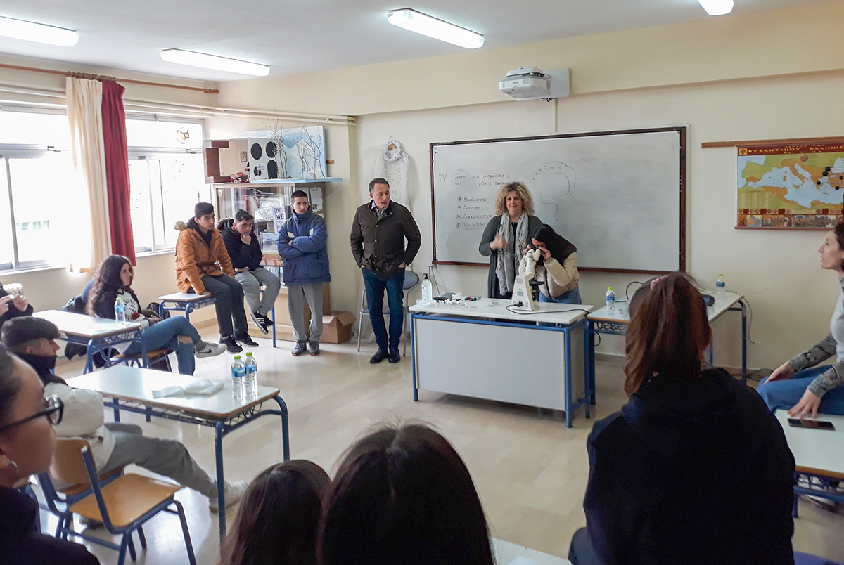 Οι νευροεπιστήμονες ταξιδεύουν στο Γυμνάσιο – Λ.Τ. Ευξεινούπολης