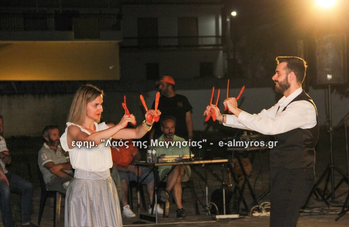Χοροί και τραγούδια της επαρχίας Αλμυρού από το τοπικό Παράρτημα του Λυκείου Ελληνίδων
