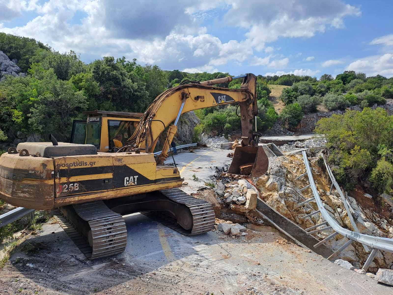 Συνεχίζονται οι εργασίες για αποκαταστάσεις των ζημιών από τον Daniel