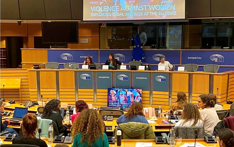 Η Έλενα Κουντουρά προήδρευσε σε εκδήλωση της LEFT στο Ευρωπαϊκό Κοινοβούλιο για το νομικό πλαίσιο αντιμετώπισης της βίας κατά των γυναικών