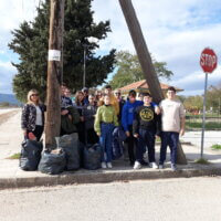 Εθελοντική δράση καθαρισμού από μαθητές-εκπαιδευτικούς του Γυμνασίου-Λ.Τ. Ευξεινούπολης