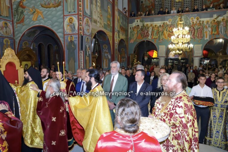 Ο Αλμυρός τίμησε τον πολιούχο του Άγιο Δημήτριο – φωτο-ρεπορτάζ