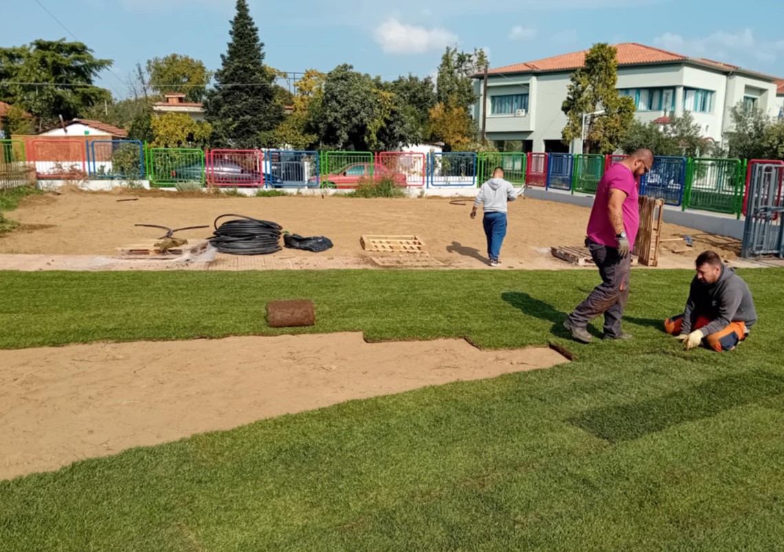 Παρεμβάσεις στο προαύλιο του 1ου Νηπιαγωγείου Αλμυρού