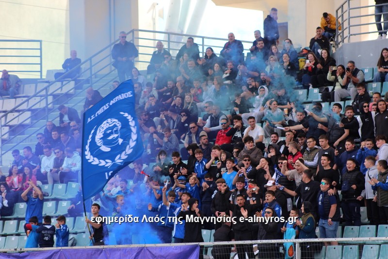 Η κερκίδα του τελικού στο Πανθεσσαλικό – ΦΩΤΟΡΕΠΟΡΤΑΖ
