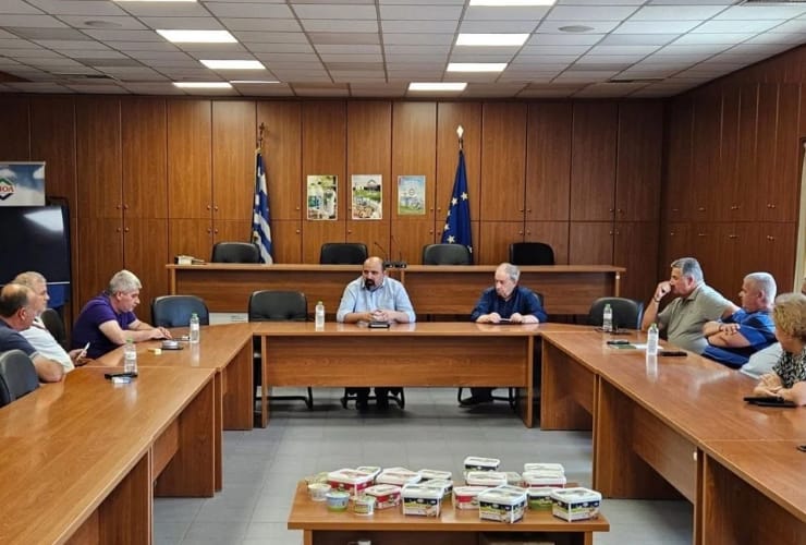 Χρ. Τριαντόπουλος: Συνάντηση στο ΕΒΟΛ -ρομολογούνται άμεσα οι πληρωμές προς τους κτηνοτρόφους