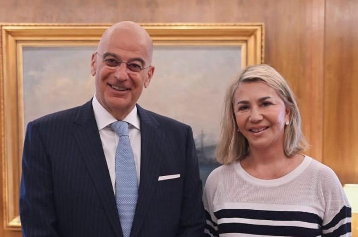 Ζ. Μακρή: Άμεση λύση στο αίτημα των παραγωγών τριφυλλιού του Δήμου Ρήγα Φεραίου