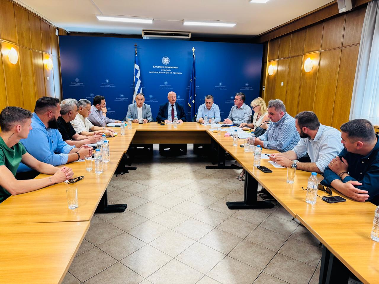 Δέσμευση Τσιάρα για πληρωμές στους πληγέντες Θεσσαλούς κτηνοτρόφους