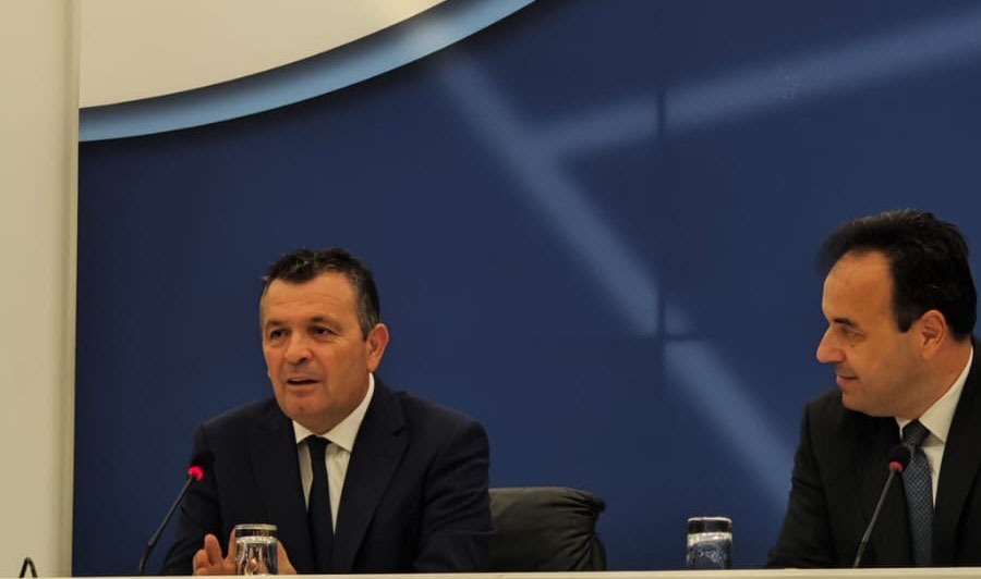 ΔΤ Παράδοση χαρτοφυλακίου από τον Χρ. Μπουκώρο – “Σημαντικά βήματα στο Κτηματολόγιο σε διάστημα 100 ημερών”