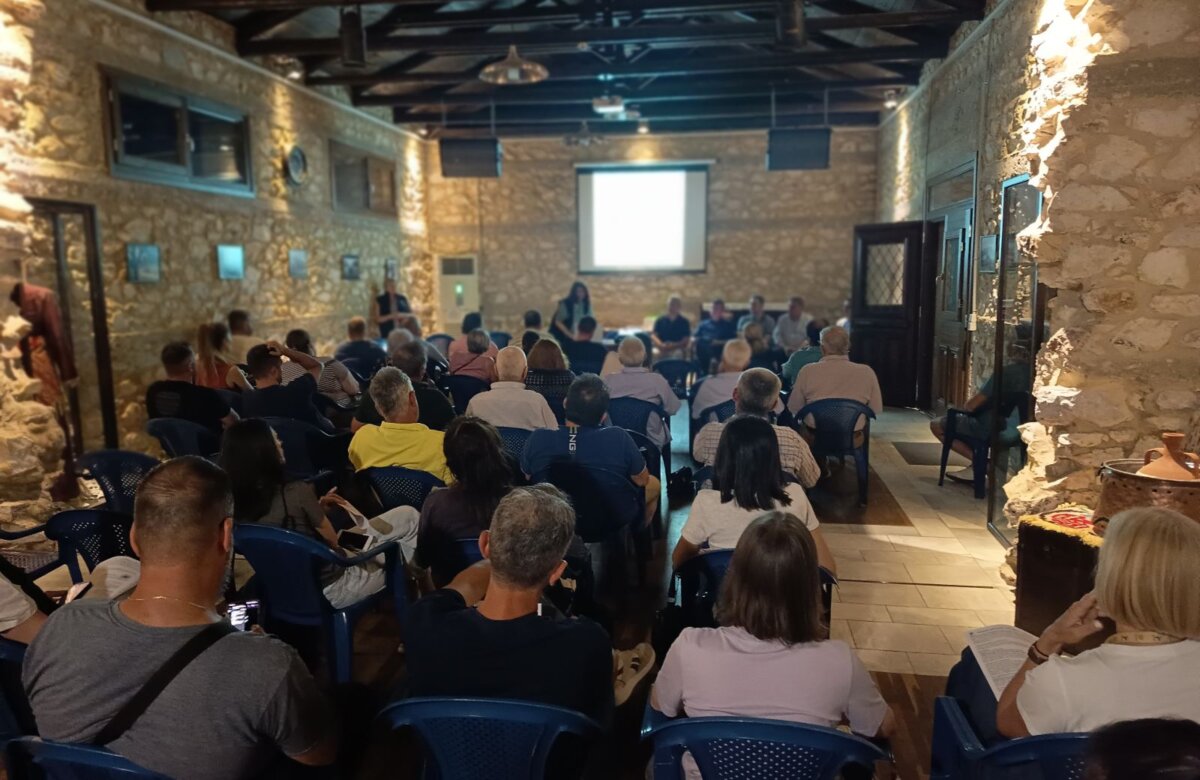 Ενημερωτική εκδήλωση στην Καλλιθέα Ελασσόνας για τον αιμορραγικό πυρετό
