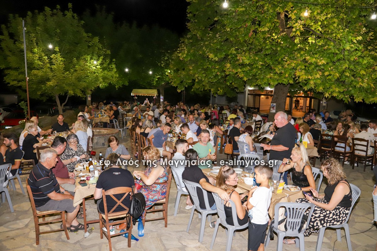 Εικόνες από το πανηγύρι στις Μικροθήβες