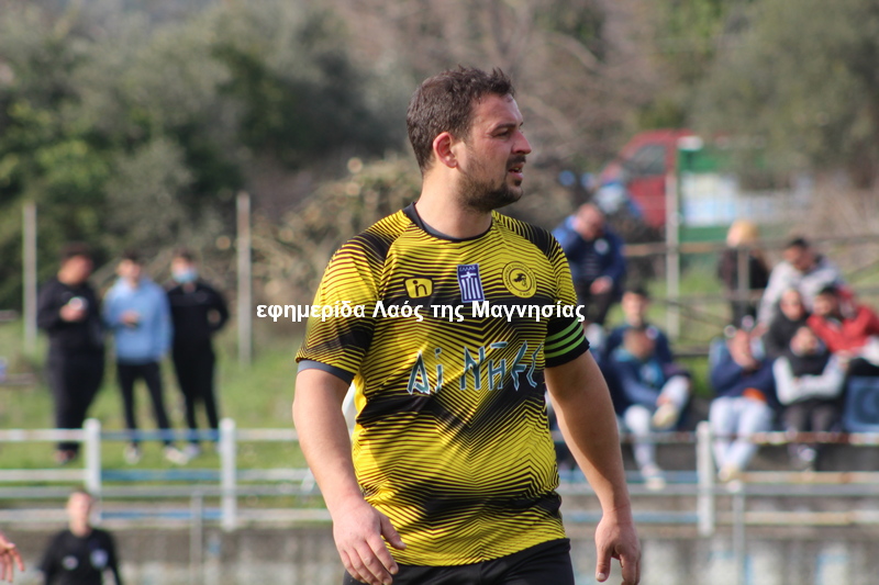Ξανά στα κιτρινόμαυρα του Αίαντα ο Κατσιαβριάς