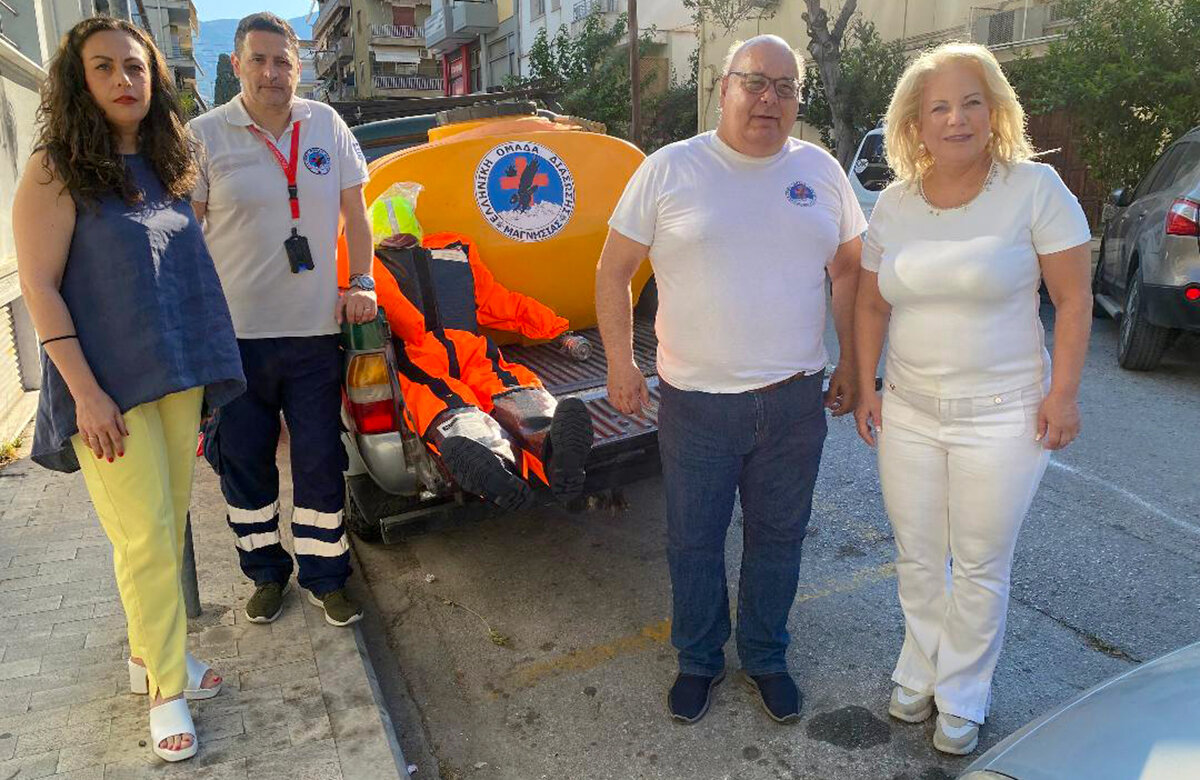 Παράδοση ανδρείκελου εκπαίδευσης από την Αντιπεριφέρεια Μαγνησίας