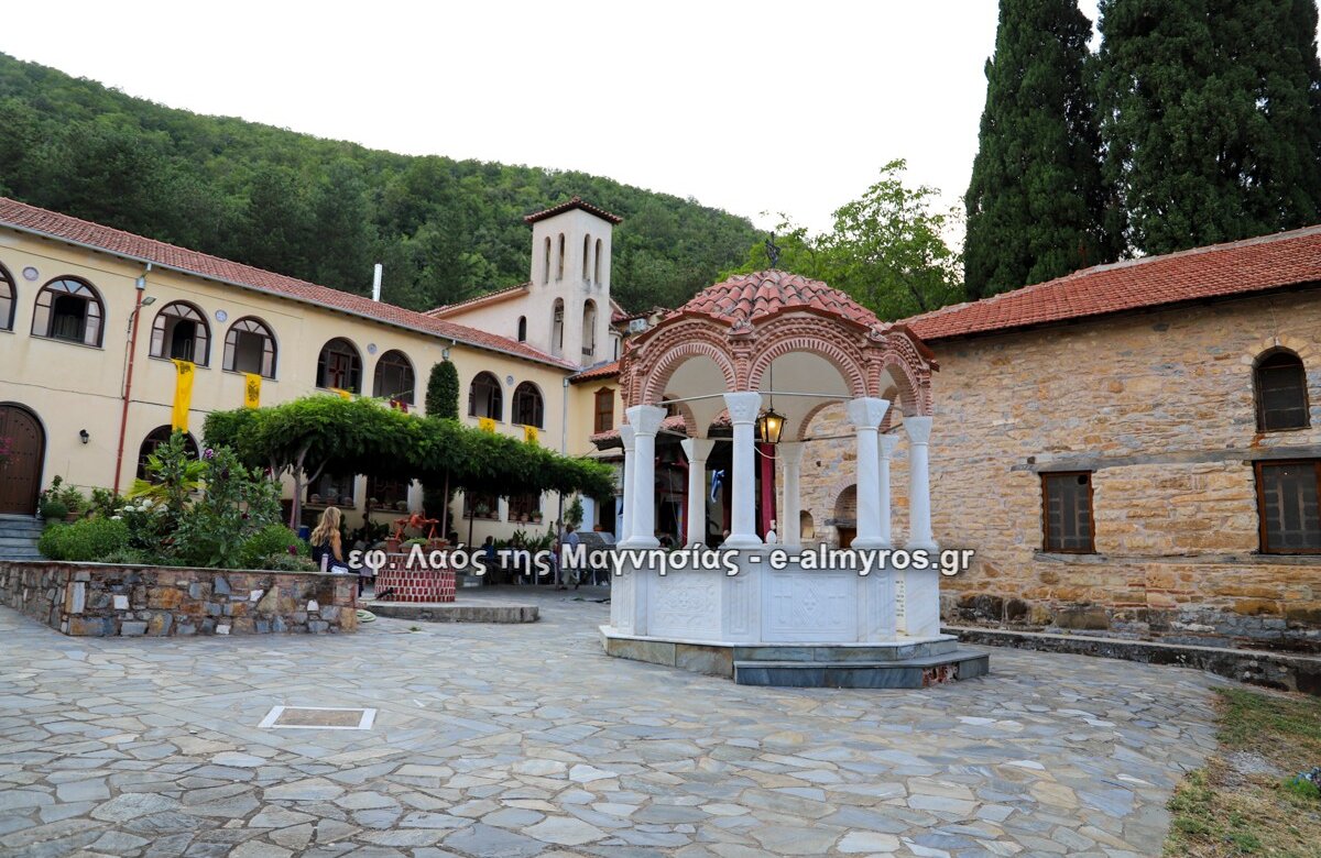 Ακολουθίες στην Ιερά Μονή Άνω Ξενιάς 8-9 Νοεμβρίου