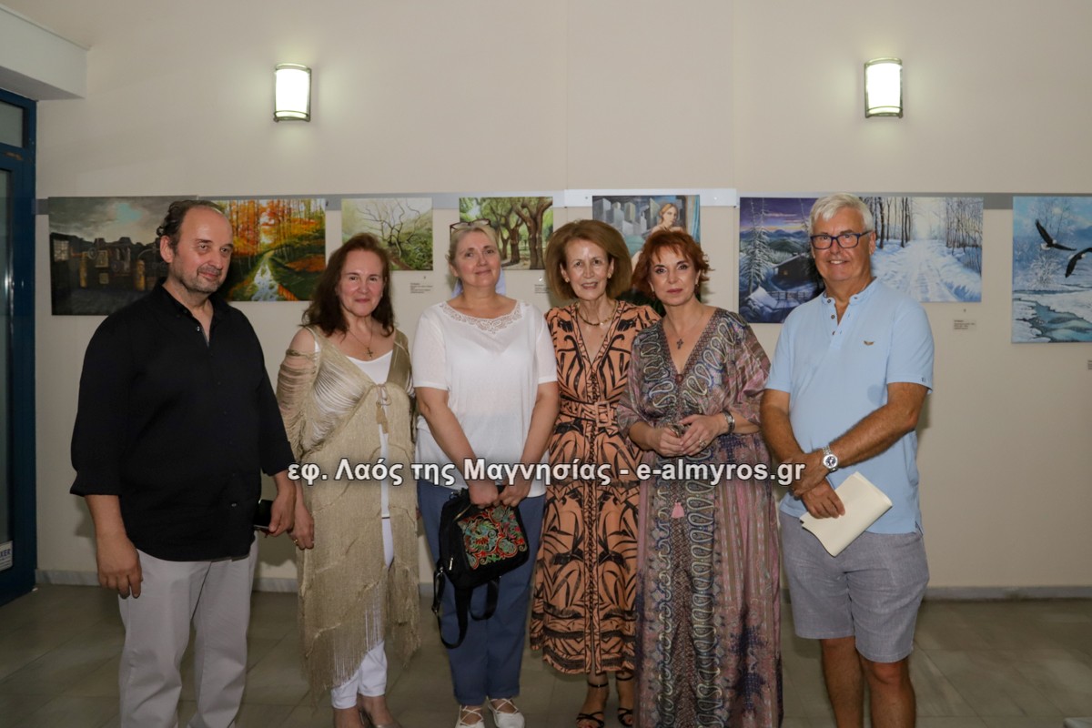 Σε εξέλιξη η ομαδική έκθεση ζωγραφικής “Εικαστικές Αναζητήσεις”