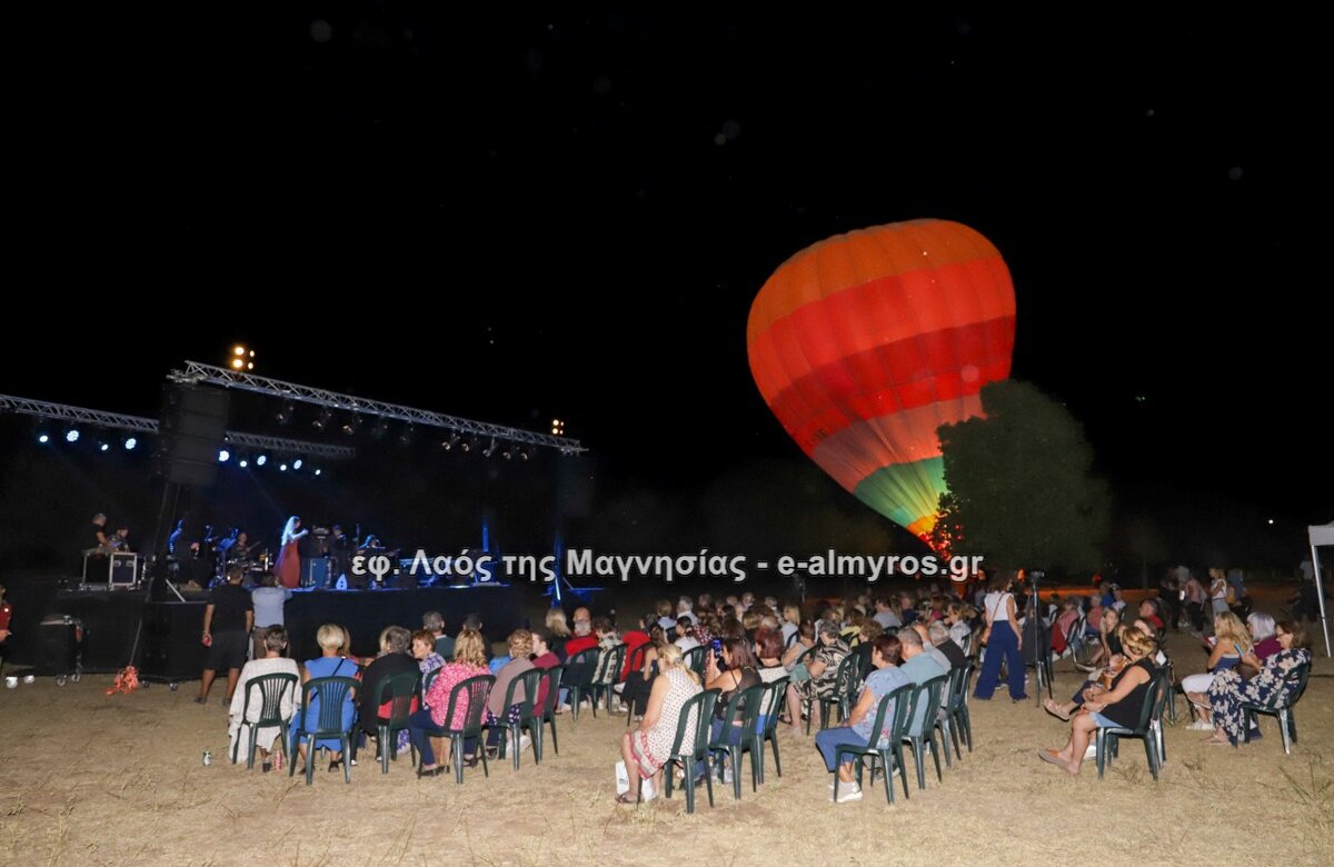Με μια υπέροχη συναυλία της Βασιλικής Καρακώστα αποχαιρέτησε ο Δήμος Αλμυρού το καλοκαίρι – Φωτορεπορτάζ