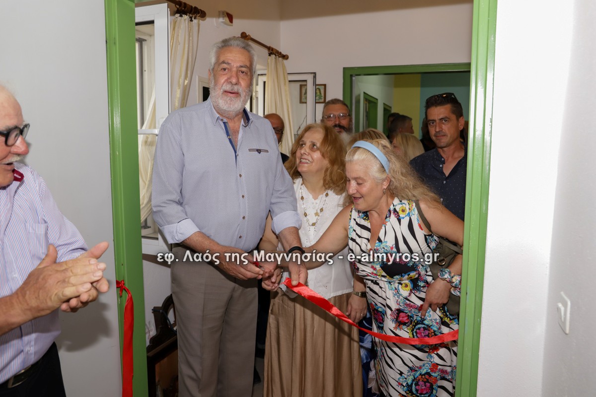 Ο Δήμαρχος Αλμυρού έκοψε την κορδέλα στο Λαογραφικό Μουσείο Ανθότοπου – βίντεο/φωτογραφίες από την τελετή εγκαινίων