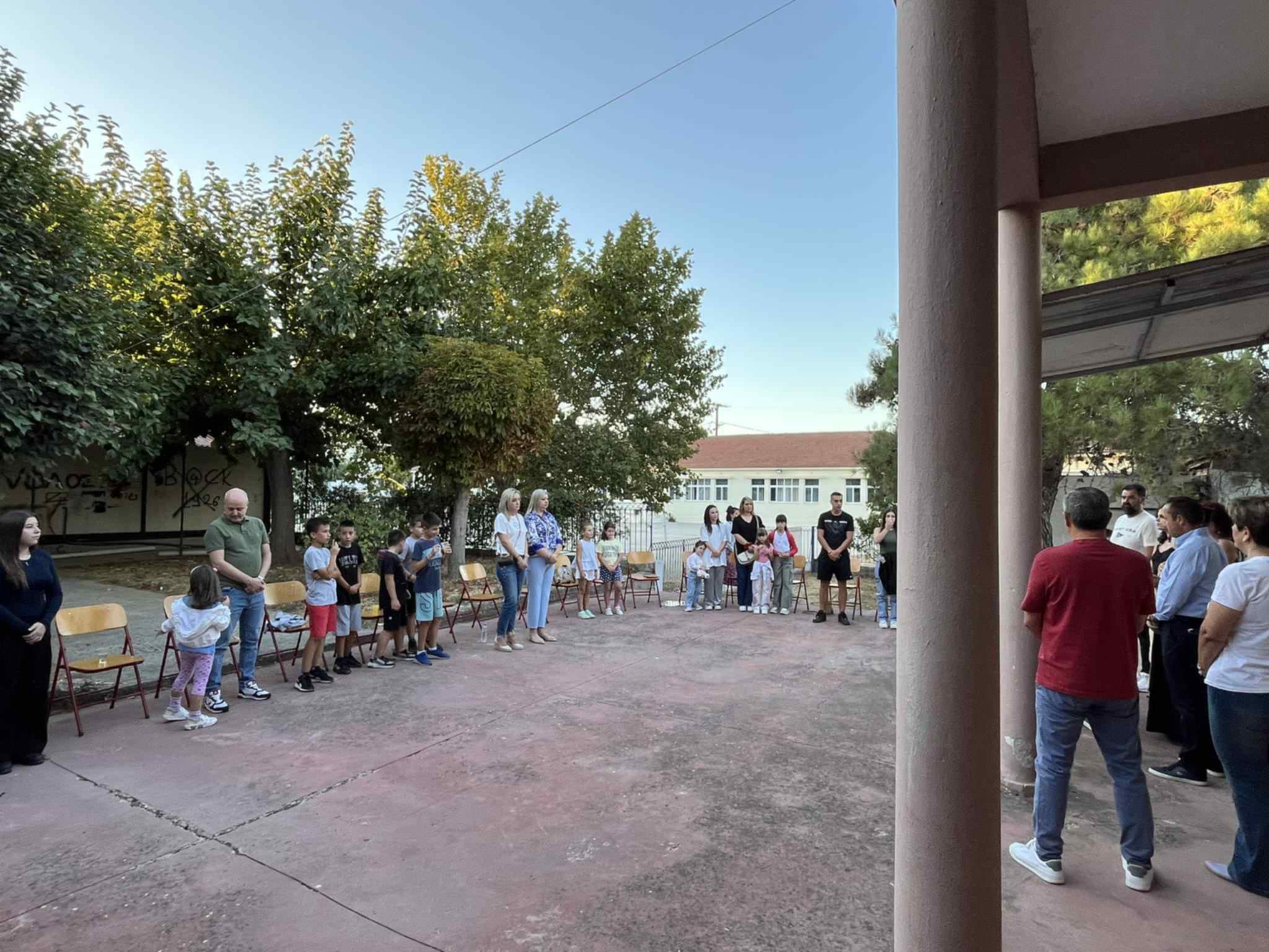 Αγιασμός για τα χορευτικά τμήματα Περιβολιωτών Μαγνησίας