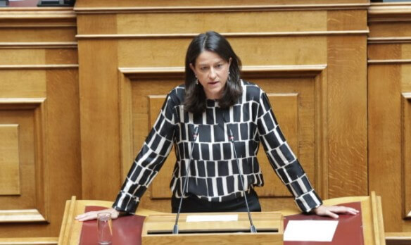 Κατατέθηκε στη Βουλή το νέο εργασιακό νομοσχέδιο – Το προβλέπει