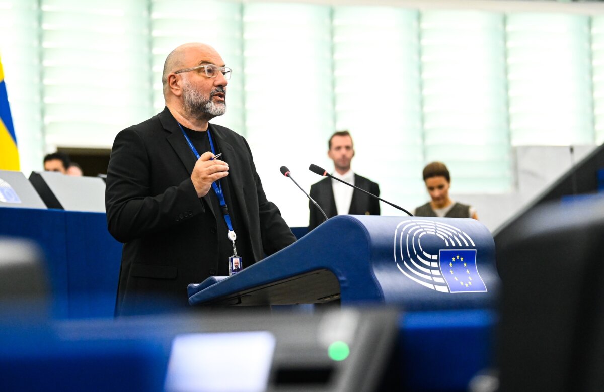 Σάκης Αρναούτογλου: Η χώρα φτάνει σε “κόκκινο συναγερμό” για το νερό