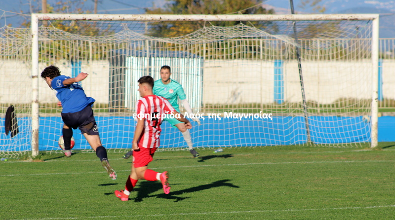 Παλικάρια οι παίκτες του Ανδρωνά, φρέναναν στο στάδιο τον Ολυμπιακό