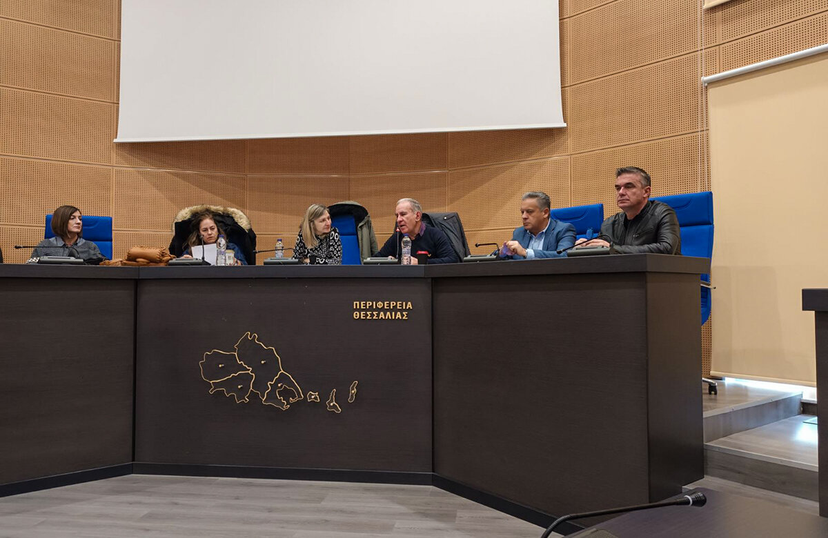 Επικαιροποιημένες οδηγίες για τη διακίνηση ζωοτροφών λόγω έκτακτων μέτρων περιορισμού εξάπλωσης της ευλογιάς αιγοπροβάτων