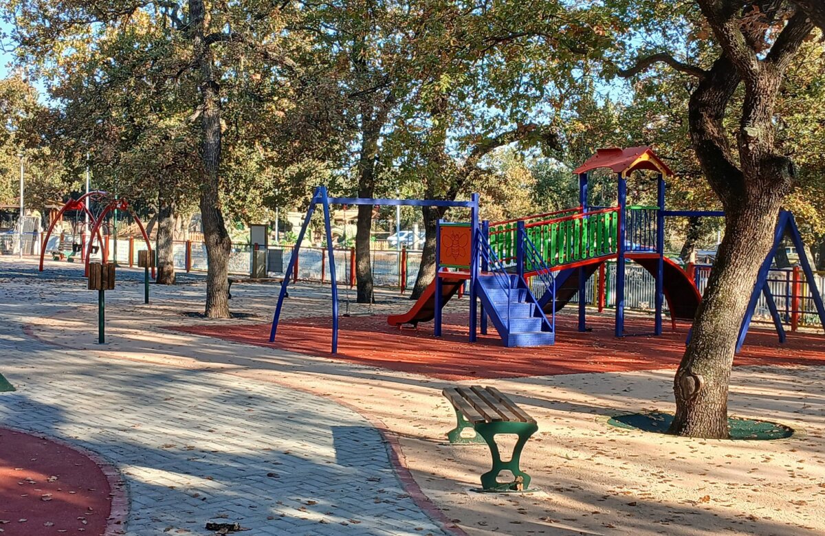 Δόθηκε σε χρήση η παιδική χαρά στο Κουρί!