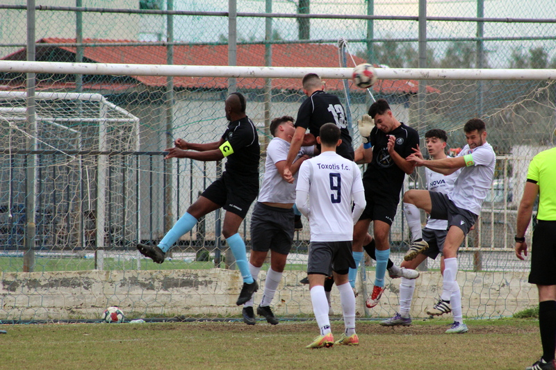 Εντός έδρας γκέλα για τον Πύρασο