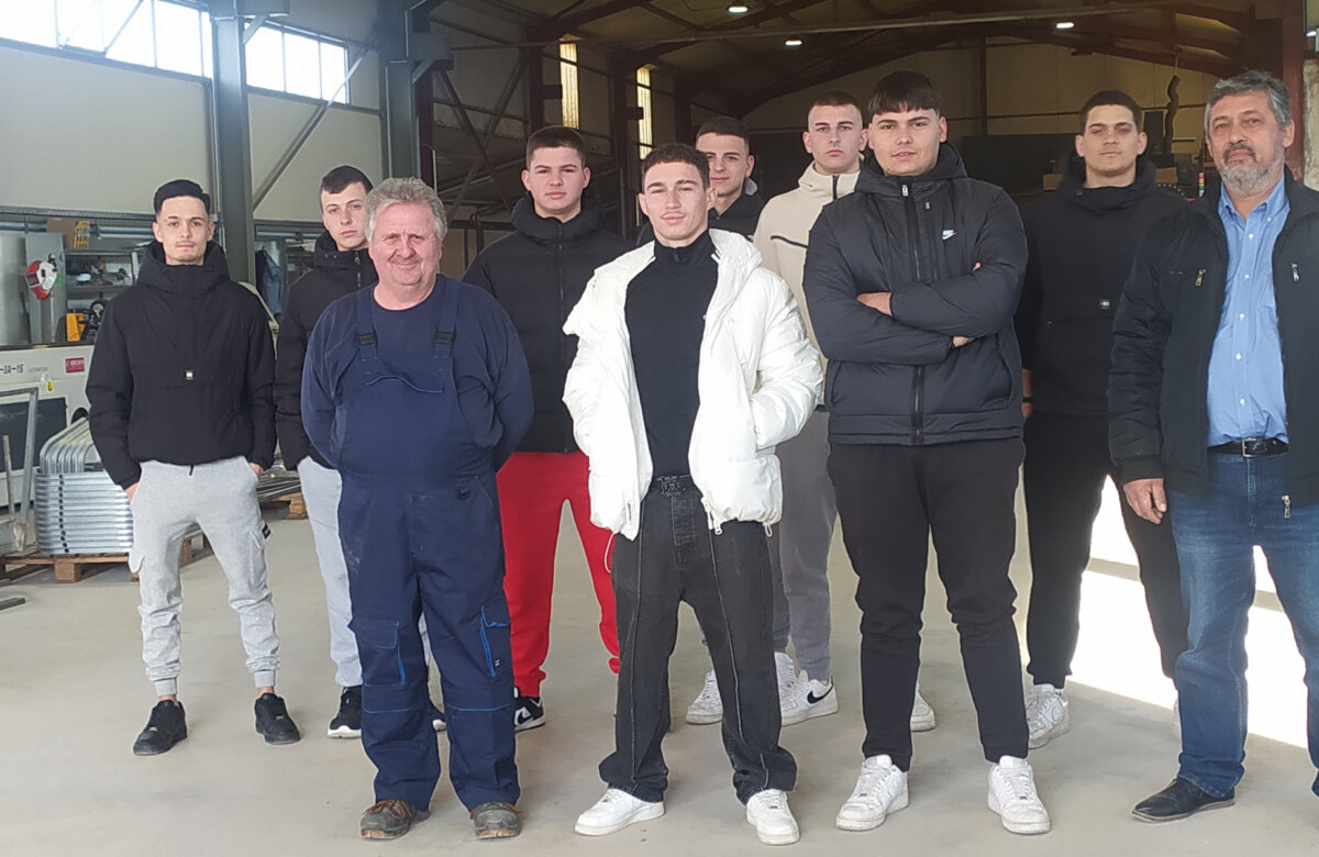 Διδακτική επίσκεψη μαθητών της ειδικότητας Μηχανολογικών Εγκαταστάσεων του 1ου ΕΠΑΛ στην εταιρεία Τώρρης ΙΚΕ Κτηνοτροφικοί Εξοπλισμοί