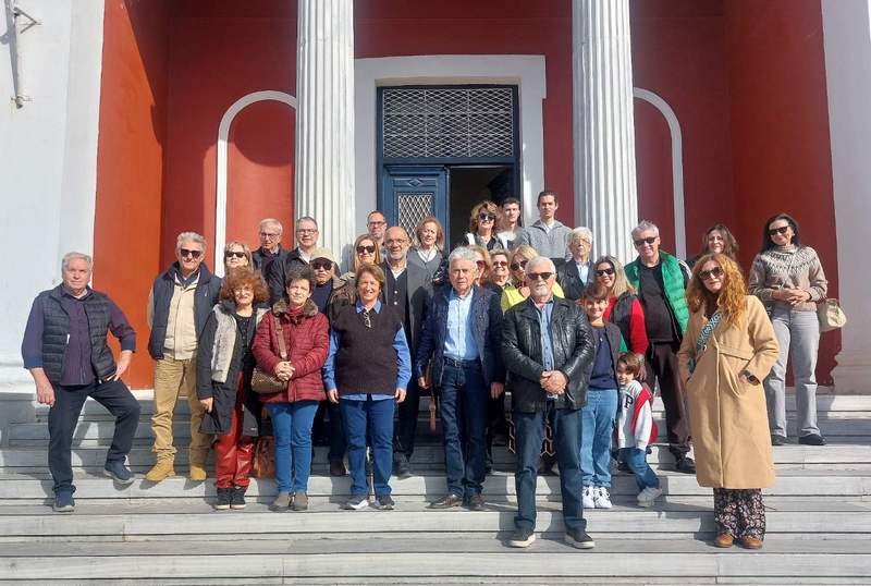 Επιτυχής η ξενάγηση της Φιλαρχαίου Εταιρείας στο Αρχαιολογικό Μουσείο Βόλου