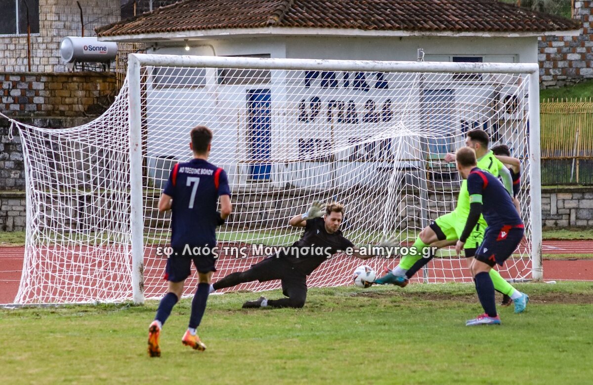 Πολυβόλο ο Ρήγας, έβαλε 9 γκολ στον Τοξότη – φωτορεπορτάζ