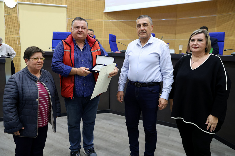 Τιμητική βράβευση στον Σκιαθίτη καπετάνιο Δ. Διολέττα που σώζει ζωές