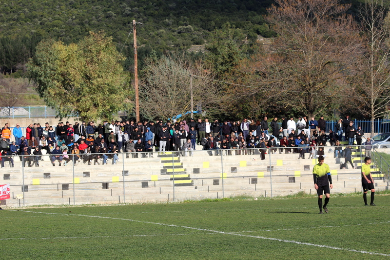 Μεγάλη προσέλευση στο γήπεδο της Σούρπης! φωτορεπορτάζ