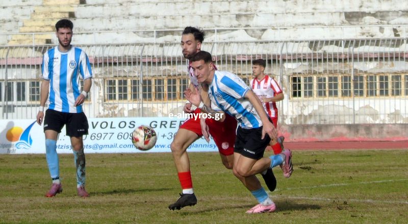 Έβαλε δύσκολα στον Ολυμπιακό αλλά δεν απέφυγε την ήττα o Πύρασος