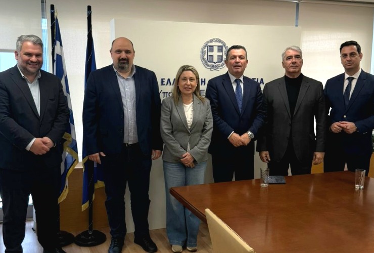 Χρ. Τριαντόπουλος: Εποικοδομητική συνεργασία με το ΥΠΟΙΚ επί του πλαισίου παραχώρησης αιγιαλού