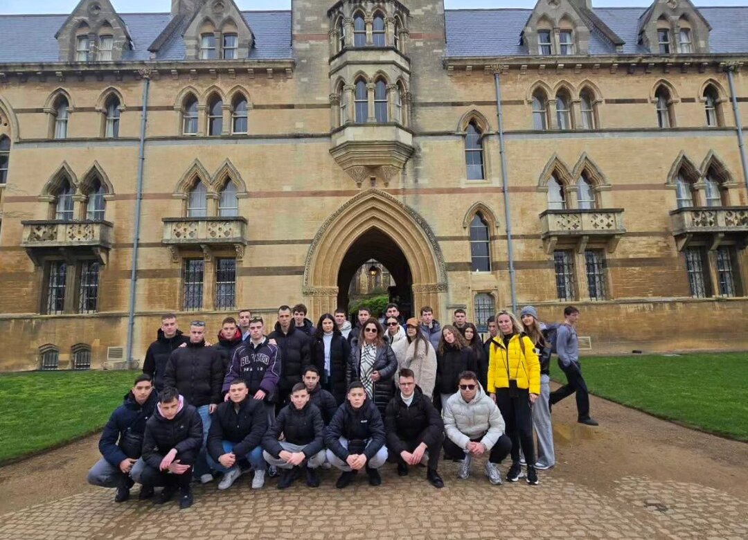 Το ΓΕΛ Αλμυρού σε Λονδίνο και Οξφόρδη στο πλαίσιο υλοποίησης πολιτιστικού προγράμματος