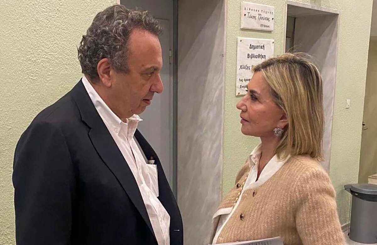 Η Ζ. Μακρή παρουσίασε το νέο βιβλίο του Χ. Χωμενίδη