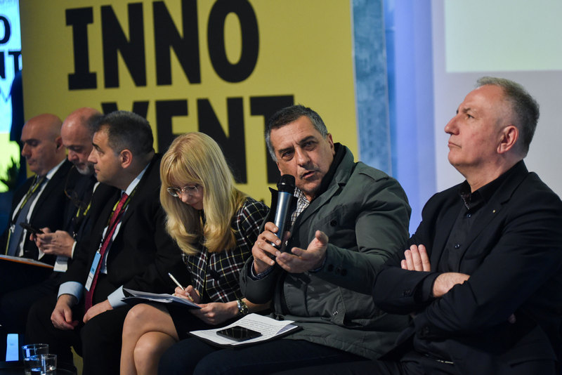 Αιχμή του δόρατος η τεχνολογία, η επιχειρηματικότητα, η έρευνα και η καινοτομία στην Θεσσαλία