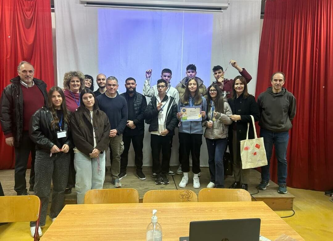 1η θέση για το Γυμνάσιο – Λυκειακές Τάξεις  Ευξεινούπολης στον Διαγωνισμό “Hackathon”