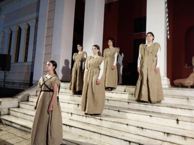 Βραδιά υψηλής αισθητικής, συγκίνησης και πολιτισμού από τους μαθητές του Γυμνασίου-Λ.Τ. Ευξεινούπολης
