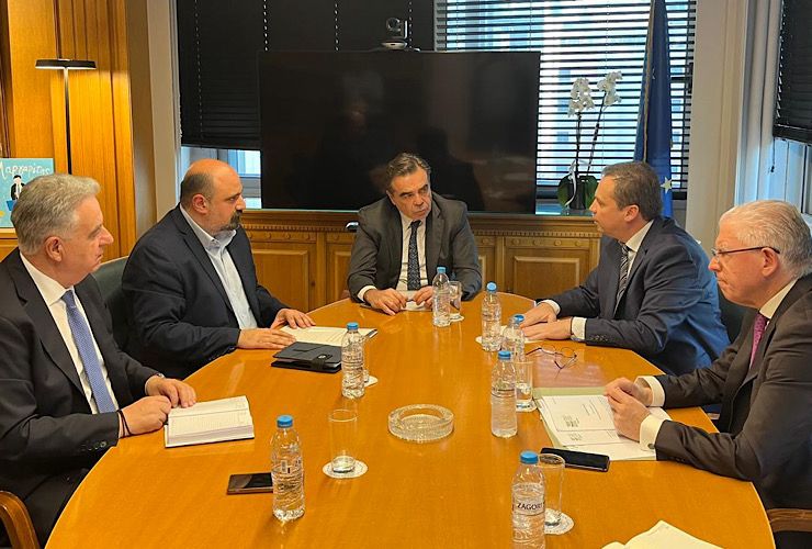 Χρ. Τριαντόπουλος: Συνεργασία με τον Υπουργό ΥΠΑΑΤ Μ. Σχοινά για τον πρωτογενή τομέα της Μαγνησίας