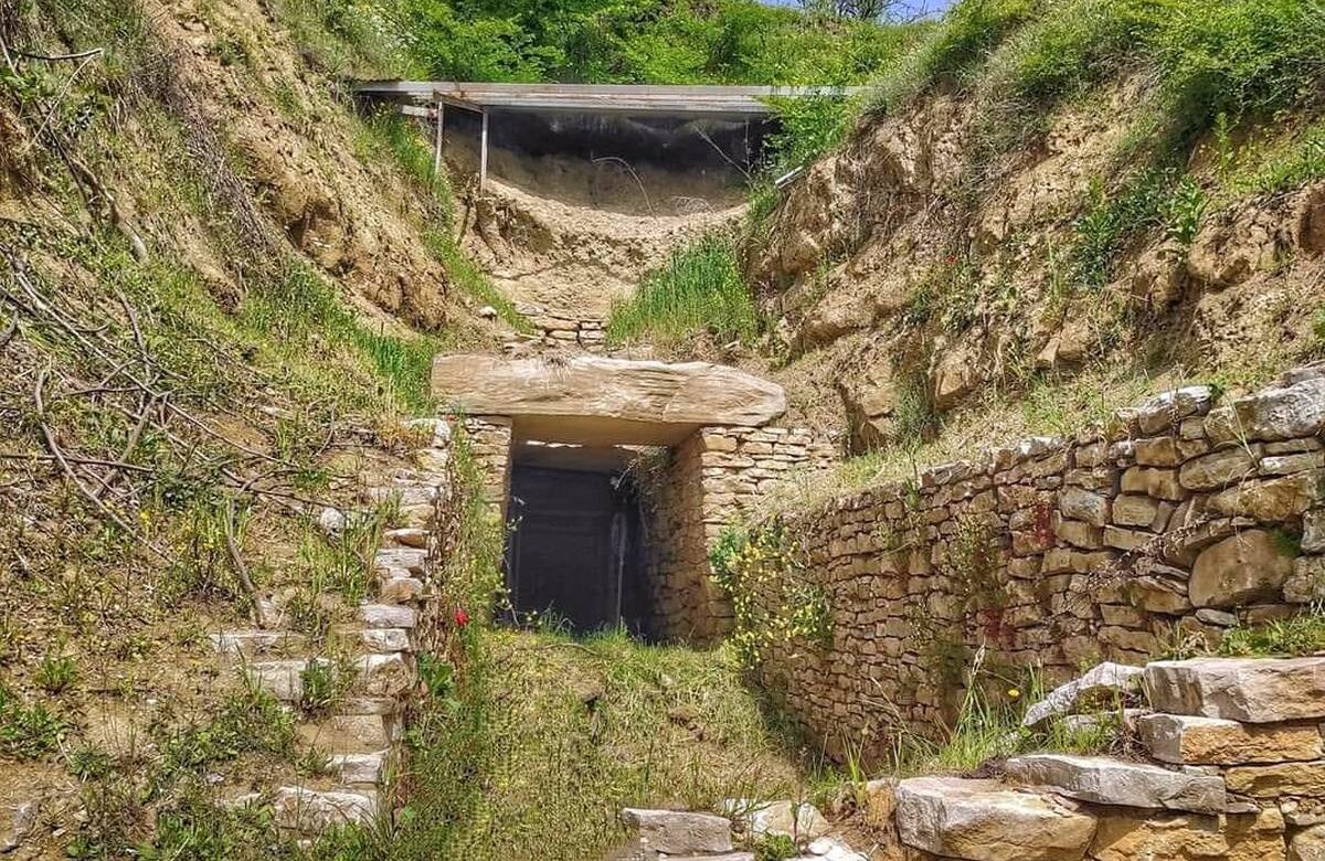Στο «φως» ο μυκηναϊκός τάφος του Γεωργικού στην Καρδίτσα