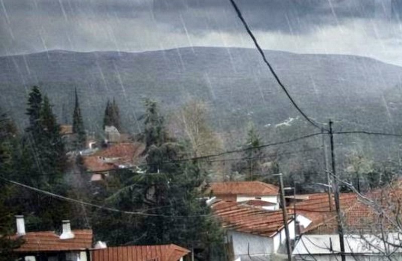 Μεταβολή του καιρού με τοπικά ισχυρές βροχές και καταιγίδες
