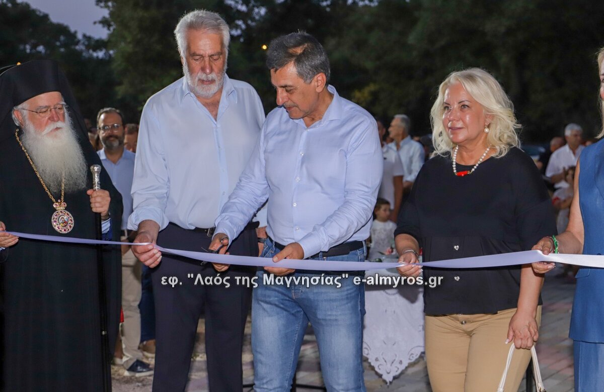 Με ενθουσιασμό υποδέχτηκαν μικροί και μεγάλοι την νέα παιδική χαρά στο Κουρί – Ανακοινώσεις για το κολυμβητήριο
