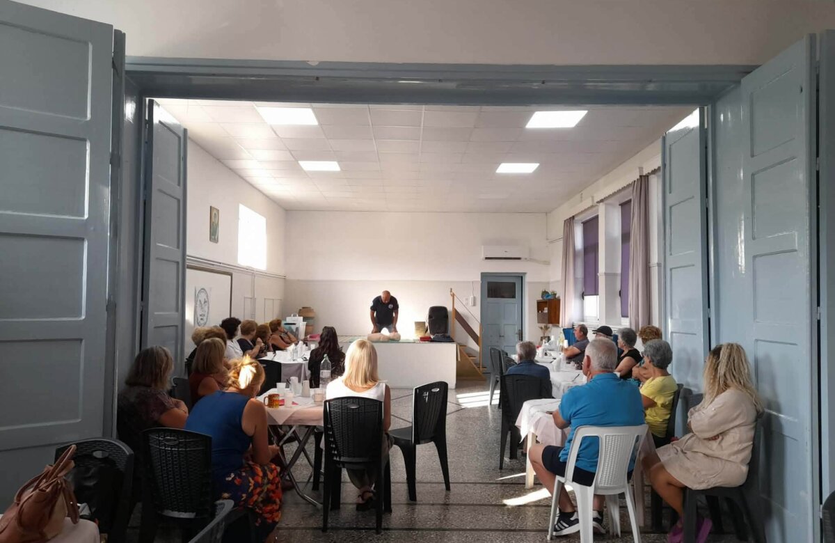 Μεγάλη προσέλευση των κατοίκων των Μικροθηβών στο σεμινάριο πρώτων βοηθειών