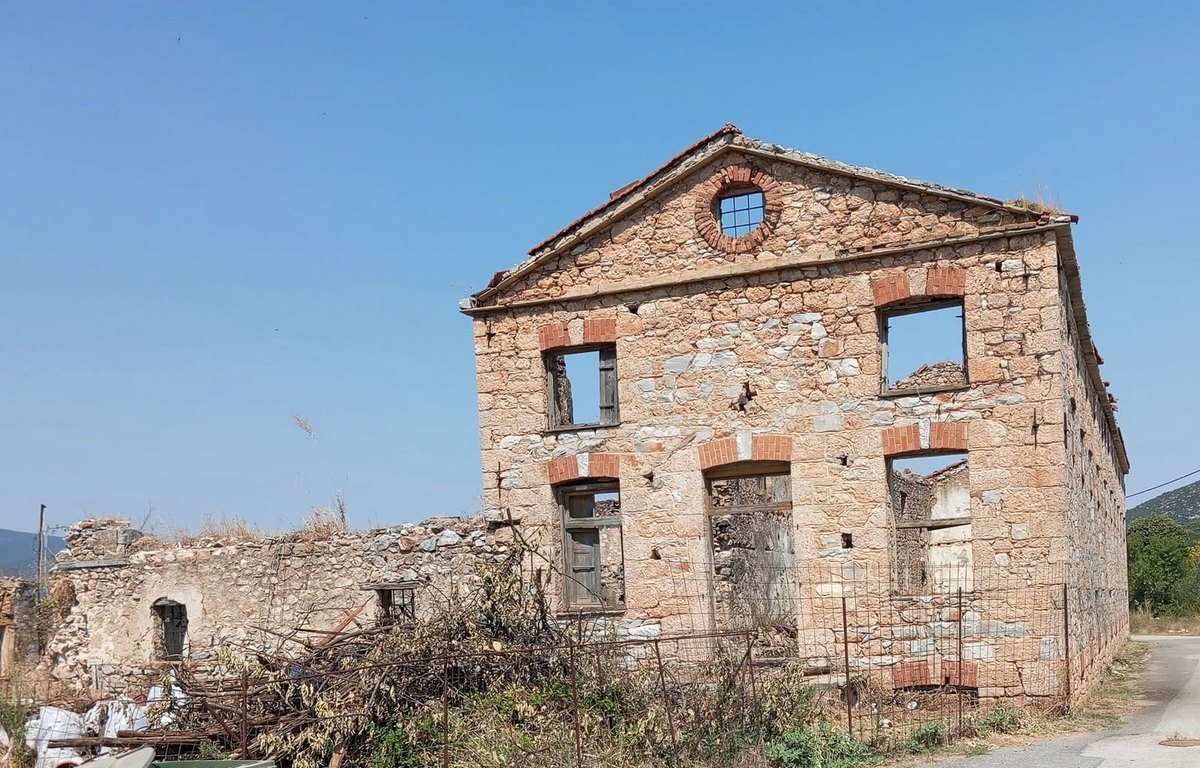 Ολοκληρώθηκε ο καθαρισμός του Κισλά Σούρπης – Το μνημείο έχει μπει στην φάση ανάδειξης από τον Δήμο Αλμυρού