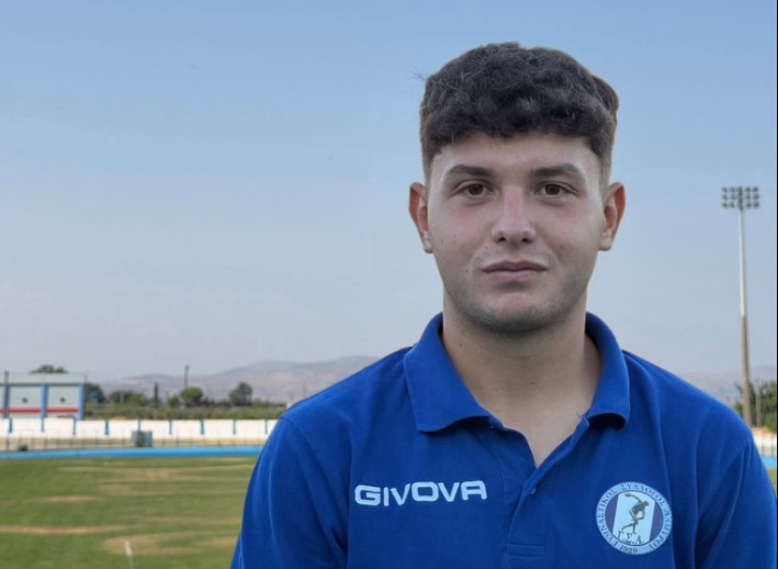 Δύναμη, μαχητικότητα κι αγωνιστική συνέπεια στην αμυντική γραμμή